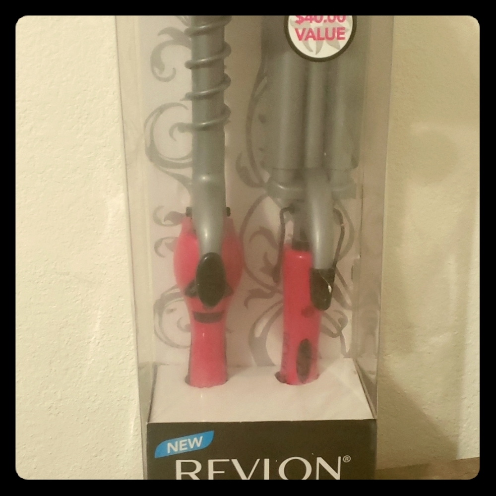 Revlon ultimate curls and waves styling set